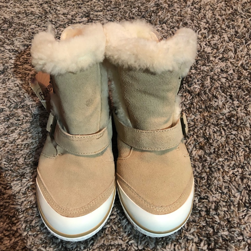 Bear paw boots